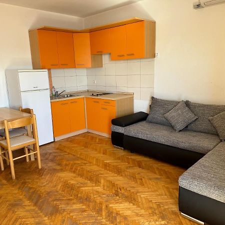 Apartment 4 Persons - Direct By The Sea, 1St Floor Любач Экстерьер фото
