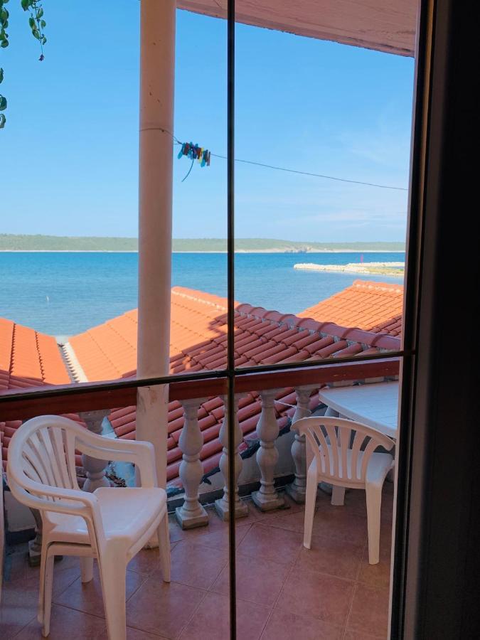 Apartment 4 Persons - Direct By The Sea, 1St Floor Любач Экстерьер фото